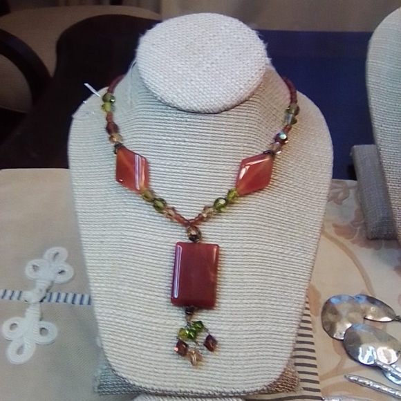 Vibrant Red and Green Gemstone Necklace with Pendant - Picture 4 of 5